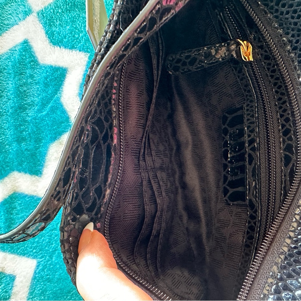 New tags on Michael Kors, little black purse - Picture 6 of 6